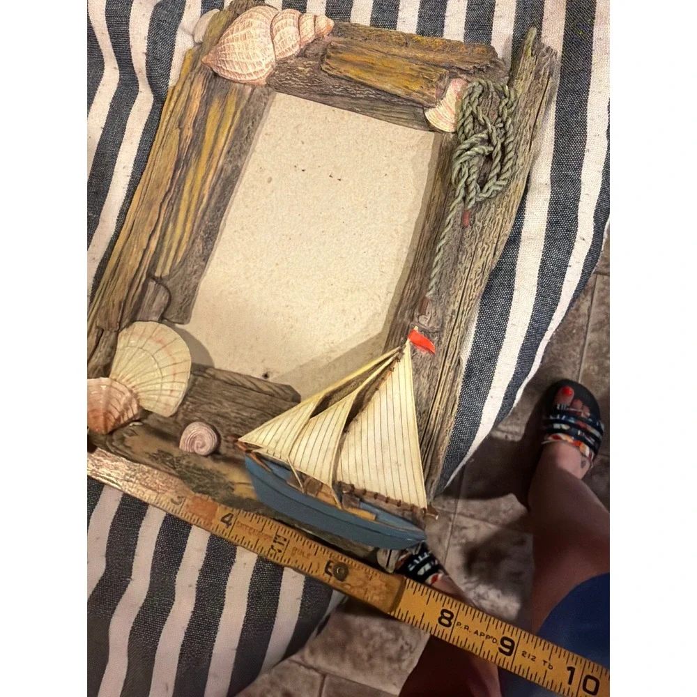 Nautical Sailboat Driftwood Style Photo Frame 4x6 Coastal Beach Decor Resin 3D